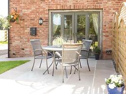 Rural Cottage-full Kitchen-pets Ok-paddock