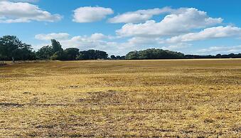 Rural Cottage-full Kitchen-pets Ok-paddock