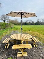 Rural Cottage-full Kitchen-pets Ok-paddock