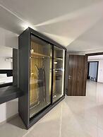 Stylish Luxe Apartment Fr