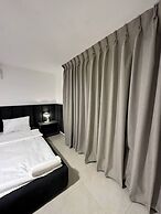 Stylish Luxe Apartment Fr