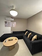 Stylish Luxe Apartment Fr