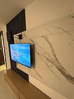 Stylish Luxe Apartment Fr