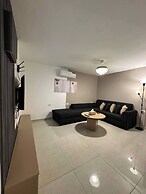 Stylish Luxe Apartment Fr