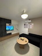 Stylish Luxe Apartment Fr