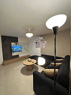 Stylish Luxe Apartment Fr
