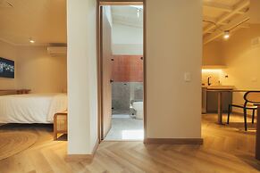 Hotel Botique Roomzz Laureles