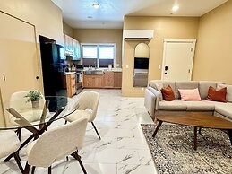 Peach Street Inn by WanderLodges