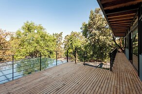 Casa Retiro With Pool and Garden
