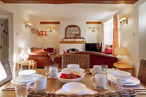 Jasmine Cottage-2BD in Heart of Bourton