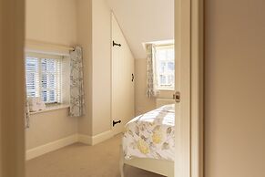 Jasmine Cottage-2BD in Heart of Bourton