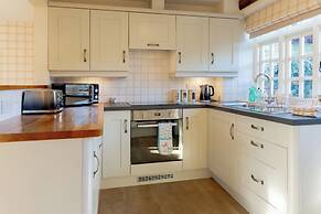 Jasmine Cottage-2BD in Heart of Bourton