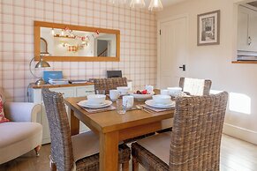 Jasmine Cottage-2BD in Heart of Bourton