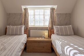 Jasmine Cottage-2BD in Heart of Bourton