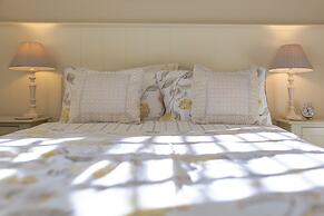 Jasmine Cottage-2BD in Heart of Bourton