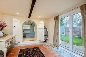 16th Century Thatched Cottage