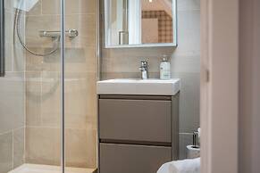 Bright&Spacious 3BD in Centre of Bourton