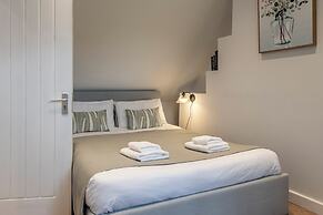 Bright&Spacious 3BD in Centre of Bourton