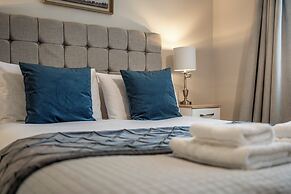 Bright&Spacious 3BD in Centre of Bourton