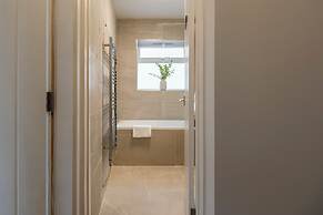 Bright&Spacious 3BD in Centre of Bourton