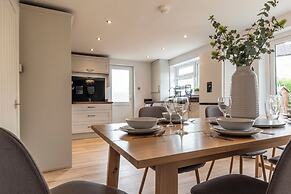 Bright&Spacious 3BD in Centre of Bourton