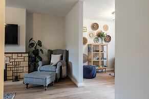 Bright&Spacious 3BD in Centre of Bourton