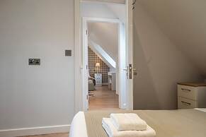 Bright&Spacious 3BD in Centre of Bourton