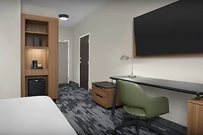 Fairfield Inn & Suites by Marriott Paris