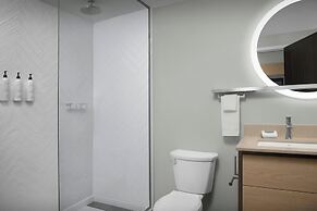 Fairfield Inn & Suites by Marriott Paris