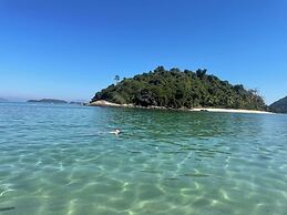 SUITES CASA AZUL ILHA GRANDE