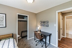 The Alpine Rose - Peaceful Retreat With Hot Tub 3 Bedroom Home