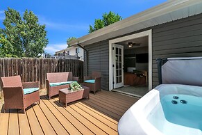 The Alpine Rose - Peaceful Retreat With Hot Tub 3 Bedroom Home