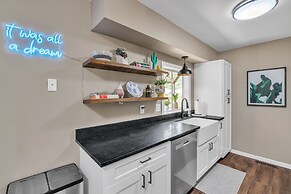 The Alpine Rose - Peaceful Retreat With Hot Tub 3 Bedroom Home