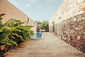 Villa Quetzalpapalotl