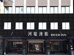 River inn Zili
