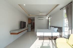 Calm and Spacious Studio View 1