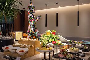 SSAW Boutique Shanghai South Xuhui RiYueGuang