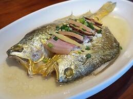 SSAW Boutique Shanghai South Xuhui RiYueGuang