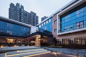 SSAW Boutique Shanghai South Xuhui RiYueGuang