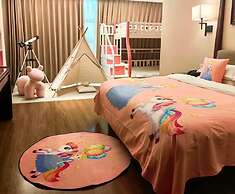 SSAW Boutique Shanghai South Xuhui RiYueGuang