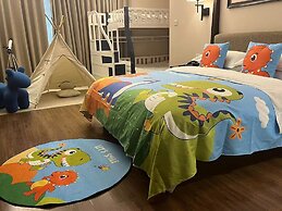 SSAW Boutique Shanghai South Xuhui RiYueGuang