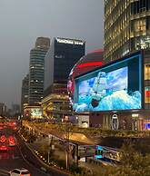 SSAW Boutique Shanghai South Xuhui RiYueGuang