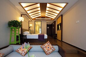 SSAW Boutique Shanghai South Xuhui RiYueGuang