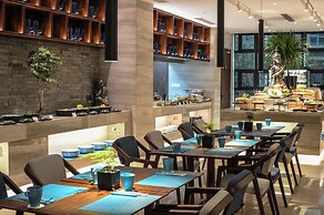 SSAW Boutique Shanghai South Xuhui RiYueGuang