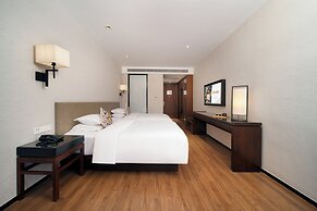 SSAW Boutique Shanghai South Xuhui RiYueGuang