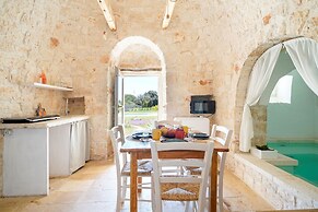 4152 Trulli Salsapariglia by Perle di Puglia