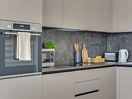 Sanders Crystal 2 Limassol