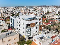 Sanders Crystal 2 Limassol