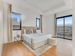 Sanders Crystal 2 Limassol