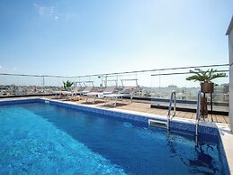 Sanders Crystal 2 Limassol